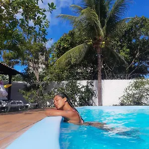 https://pousada-casamar-maracape.portodegalinhashotels.com