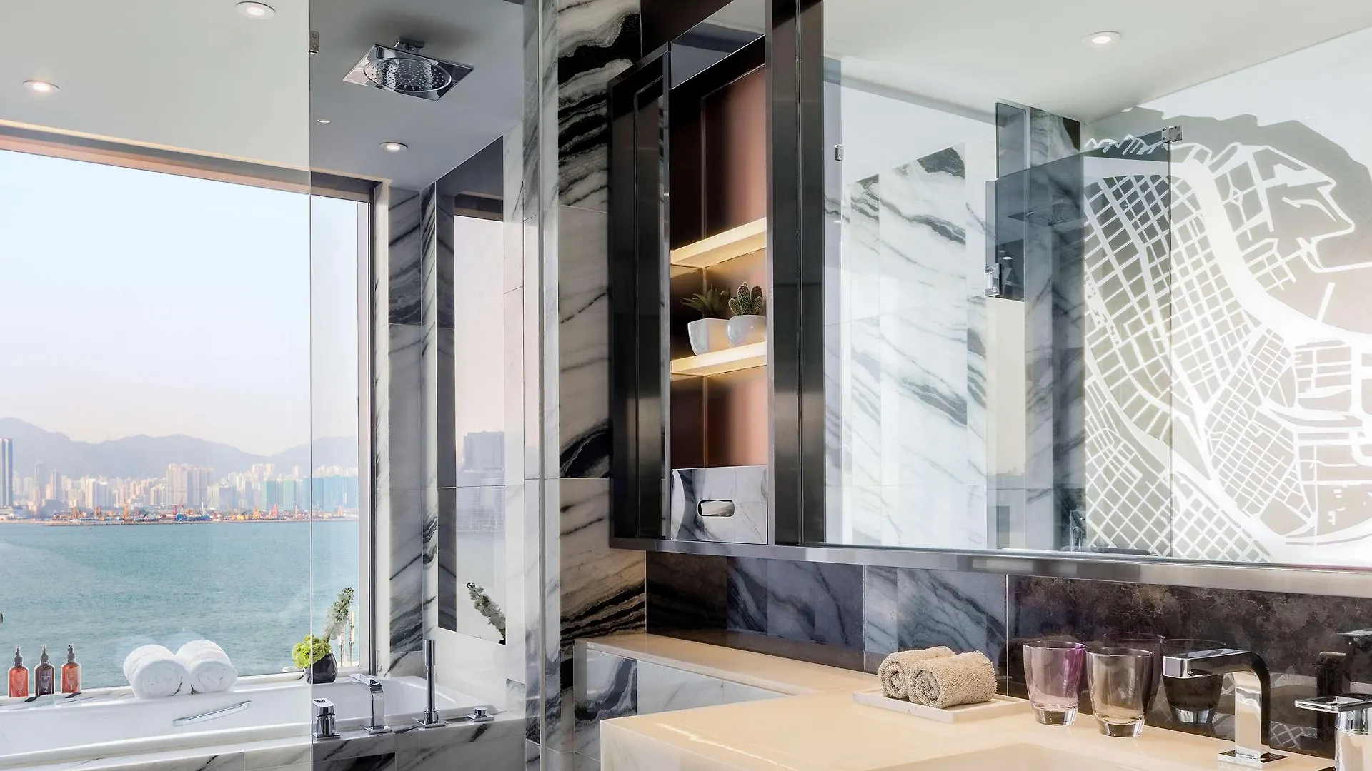 Hyatt Centric Victoria Harbour Hotel Hong Kong 4*,  China
