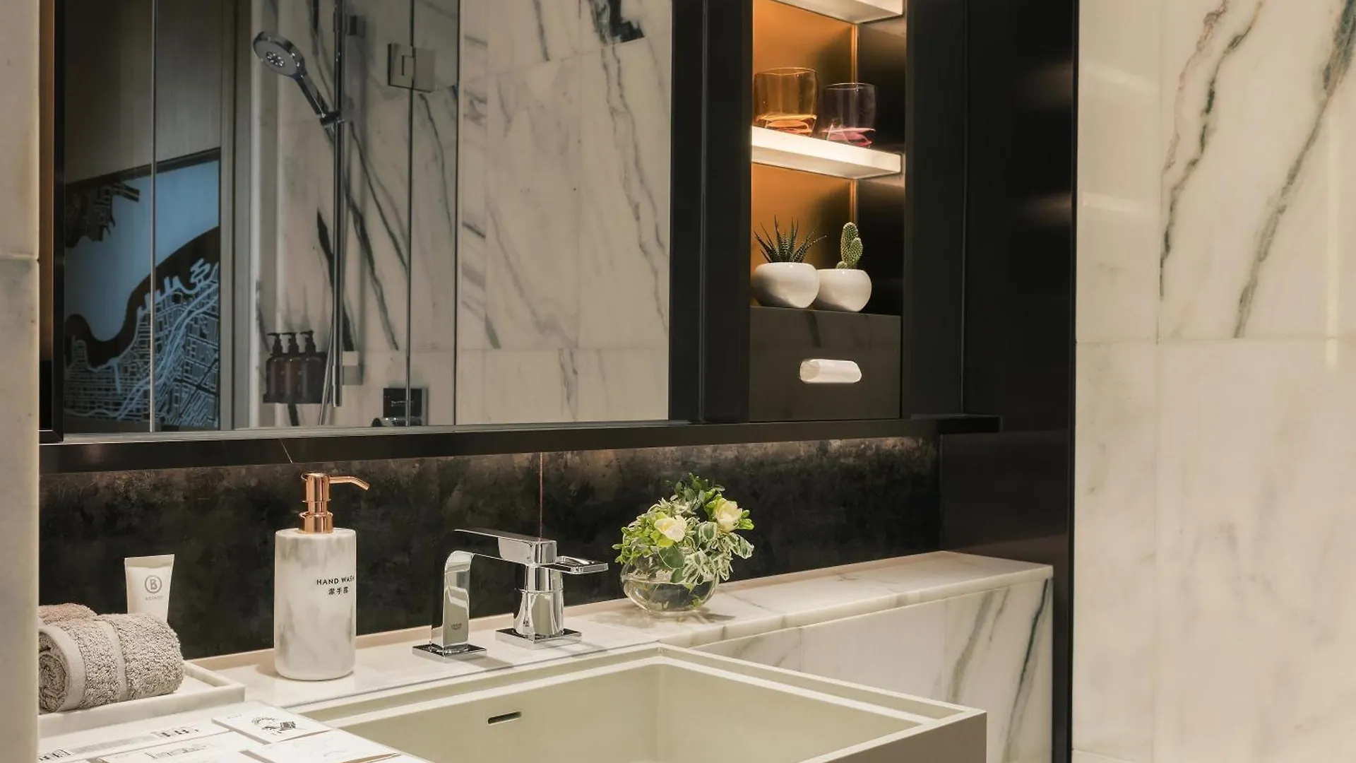 Hyatt Centric Victoria Harbour Hotel Hong Kong